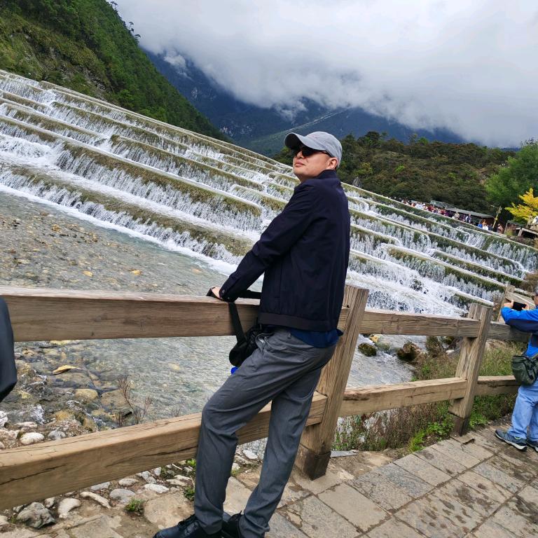 爱钓鱼的家电维修人