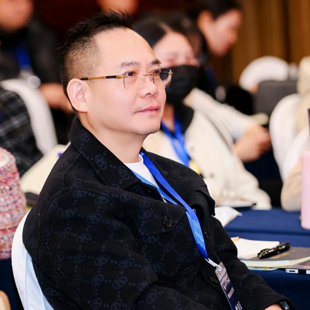 重庆眼视光管理刘哥