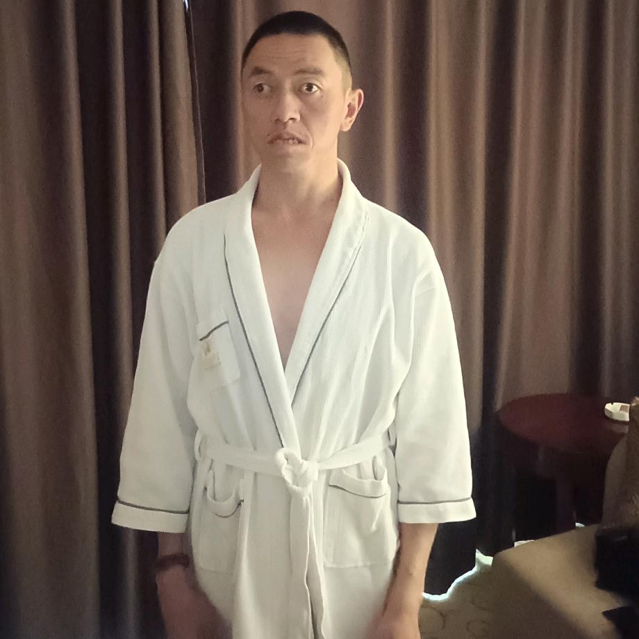 航航+扎西光头