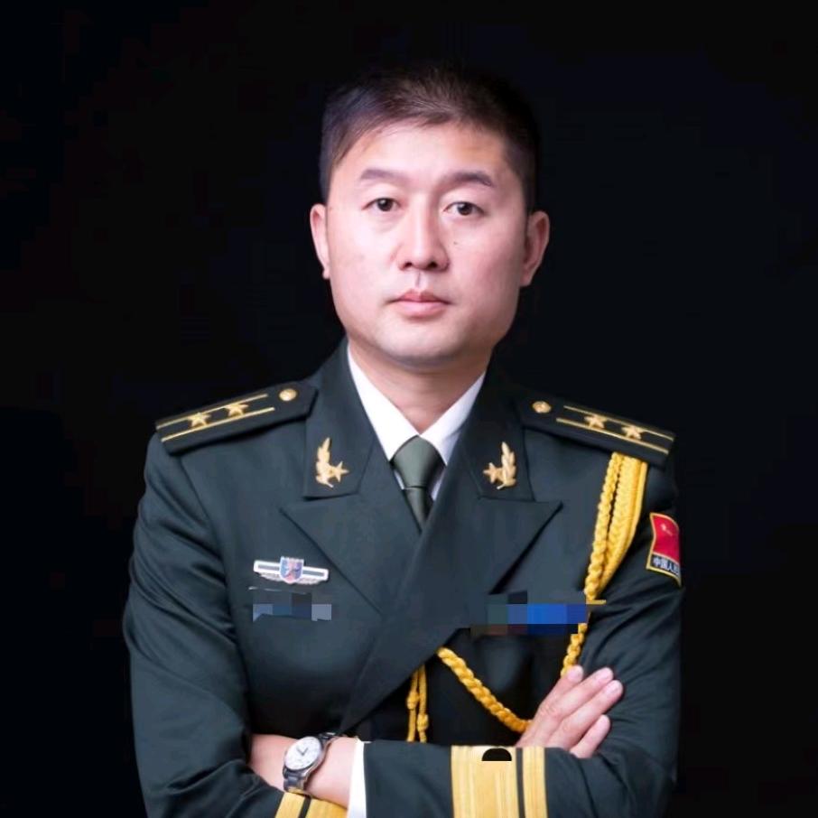 珠峰雪狼（和王一博坐过一条船）