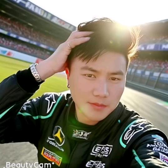 嘎桑多吉不怕爱你👄只怕爱错人，