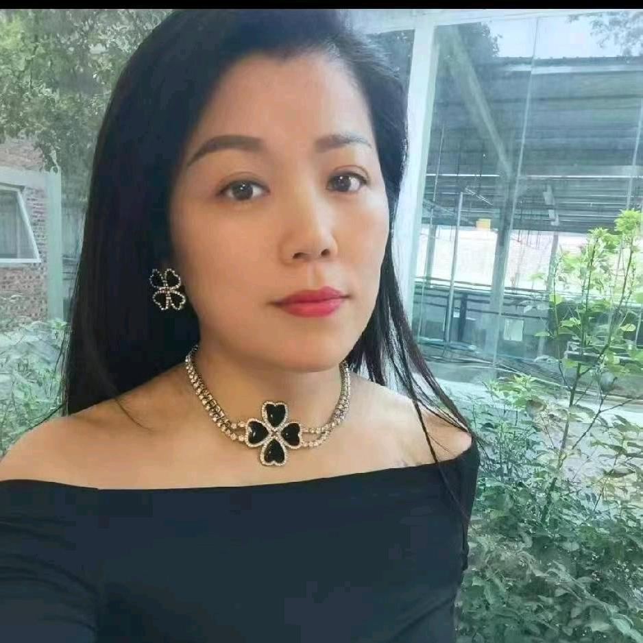 翡翠明珠酒吧，凤舞九天酒吧，金昌利酒吧！
