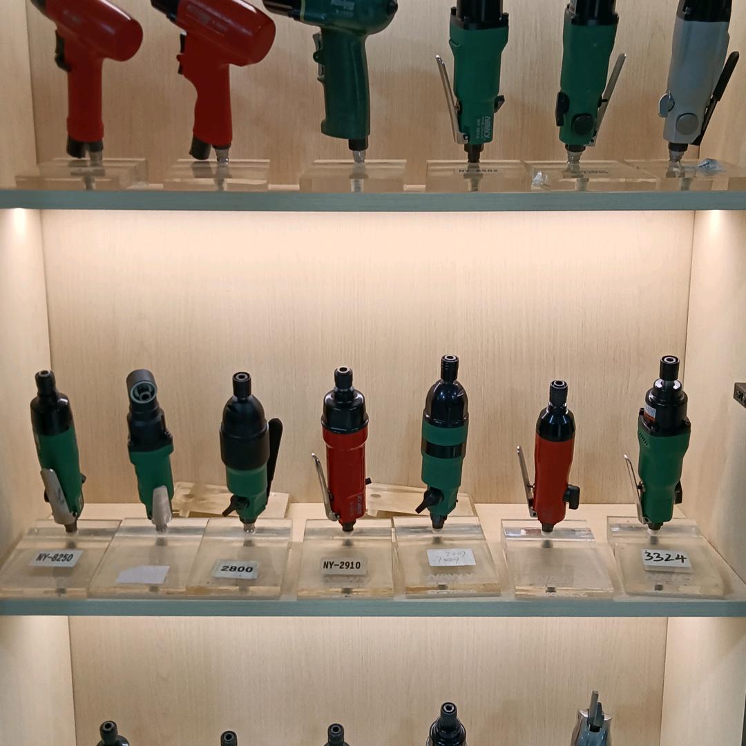 耐威门窗气动工具