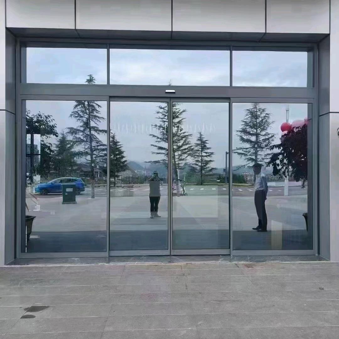 濮阳市、方圆玻璃门窗综合有限公司