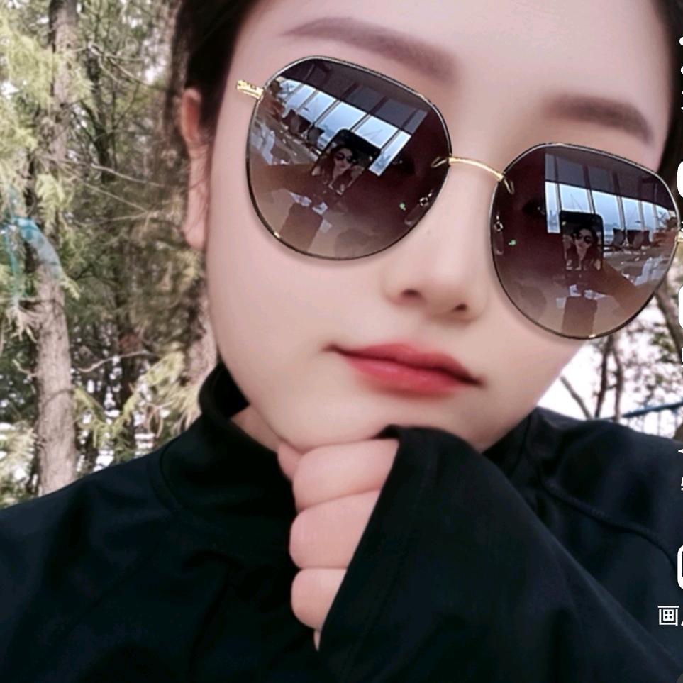 小菲