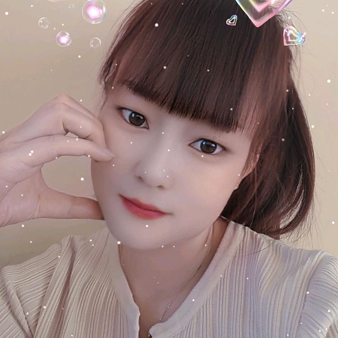 小  🌸 芳