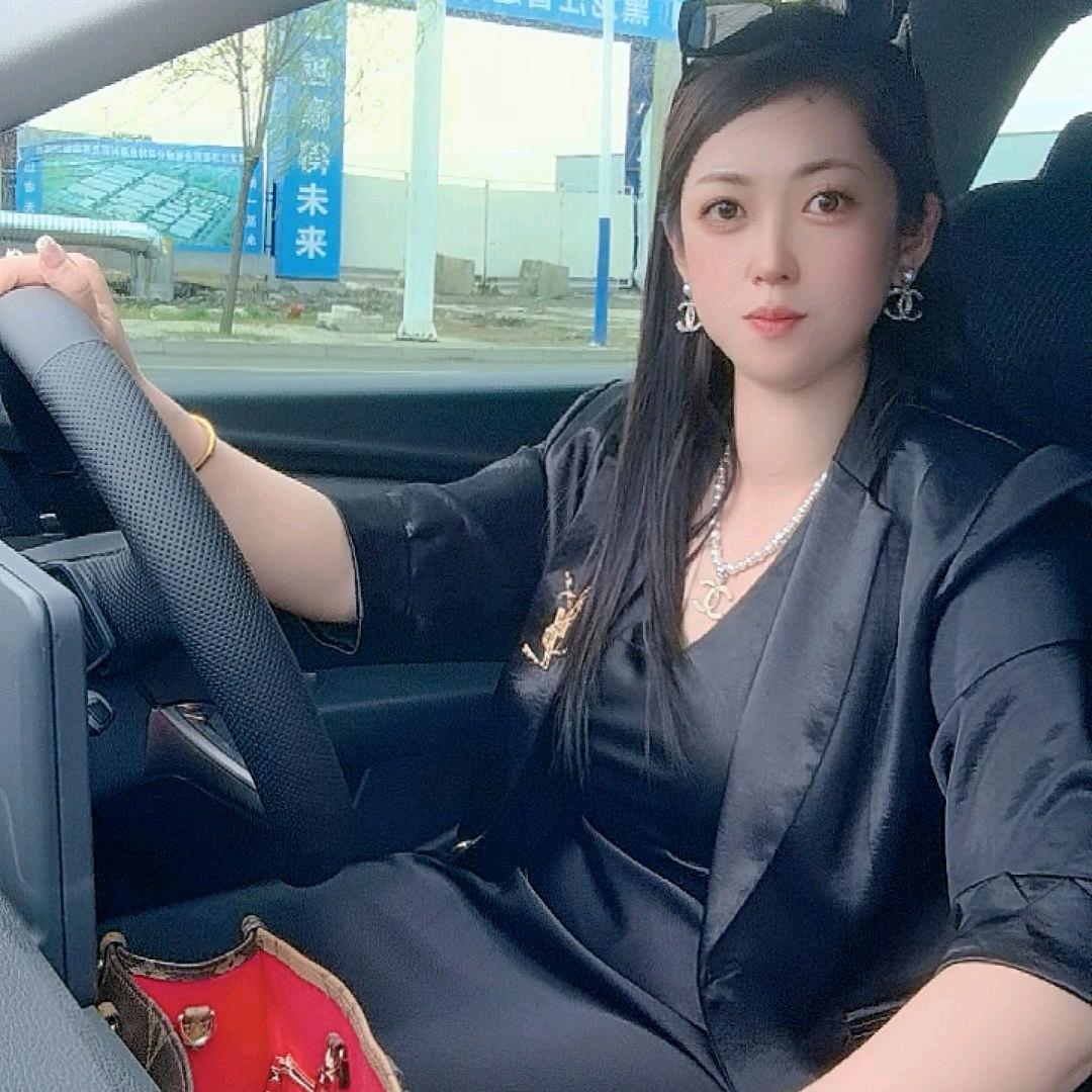 蕾蕾工程机械