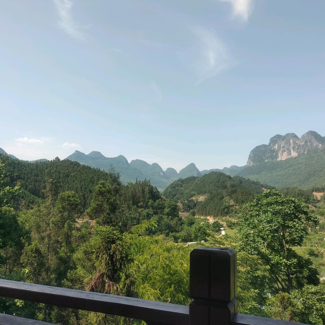 奇难何生见一人