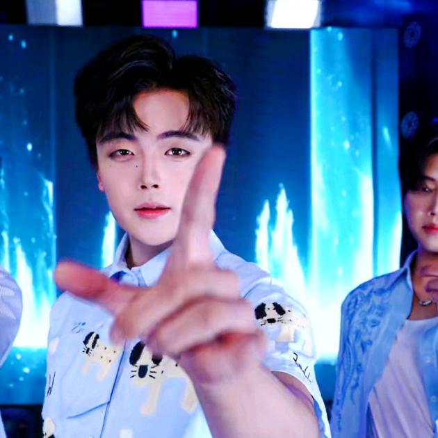 青黛(｡･ω･｡)ﾉ♡m