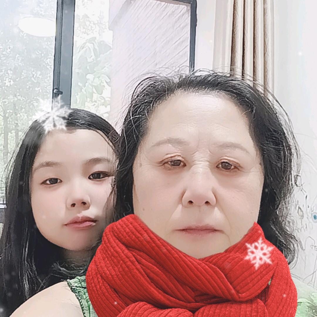 刘姥姥与她的外孙女