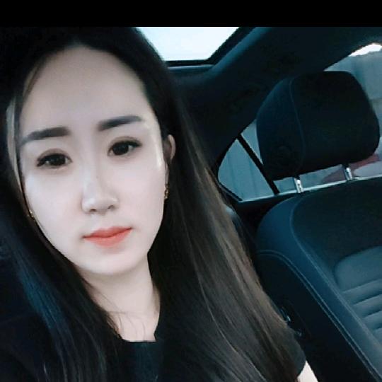 ♛周周