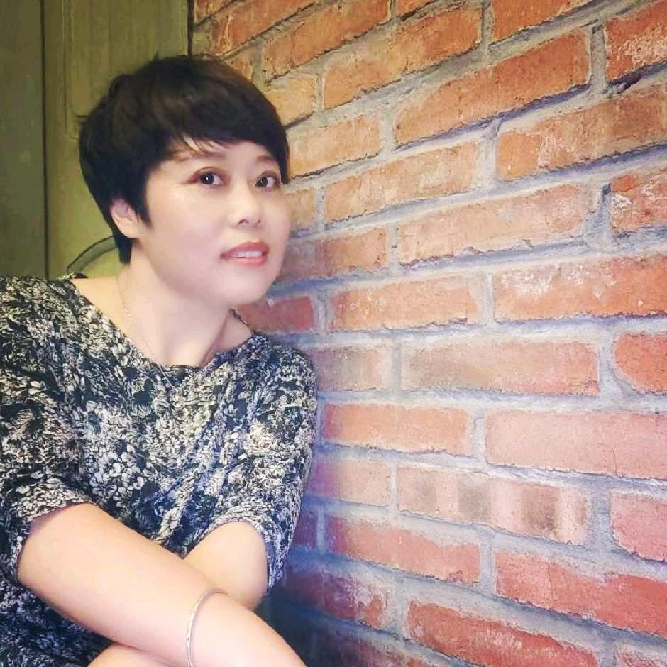 半夏（摄影📸+唱歌🎤）