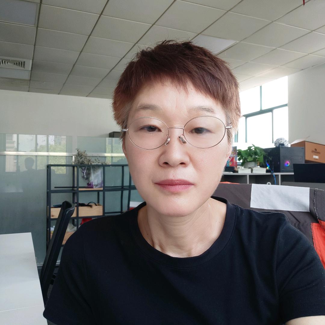 商桥头等舱李姐