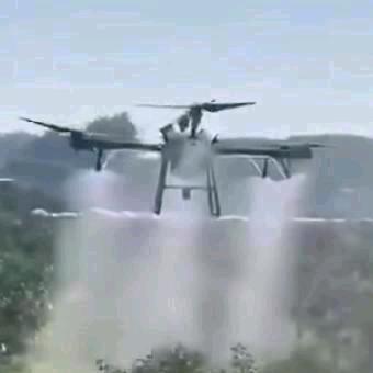 东东无人机打药撒肥吊运