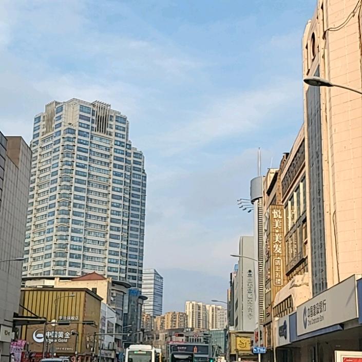 坑老铁
