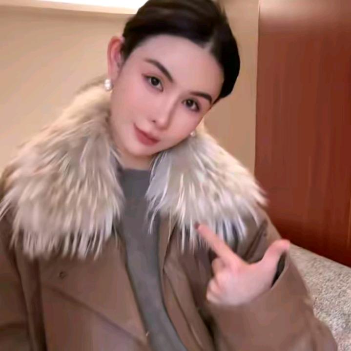 侯點點-穿搭分享