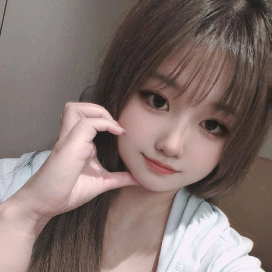 高冷范小可爱