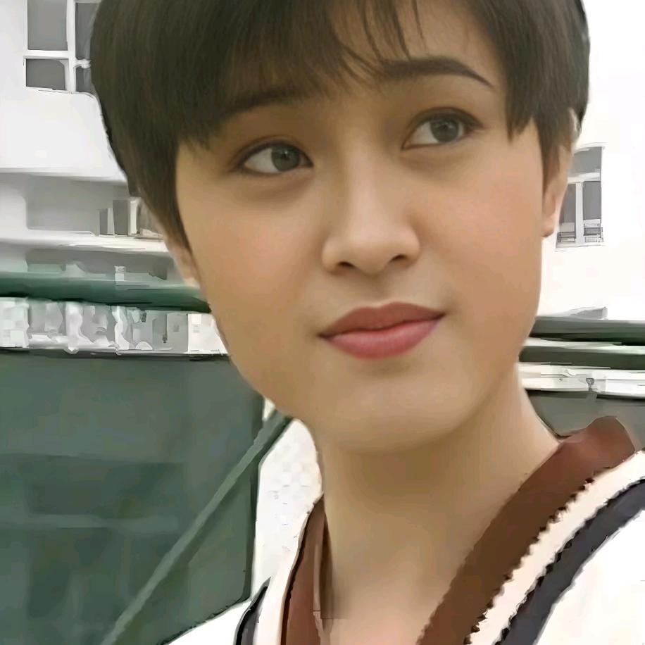 张婉君