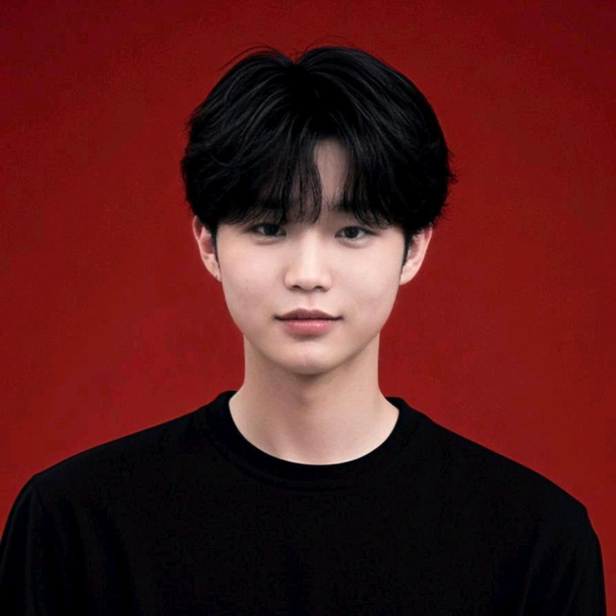 酒点半店长小锐