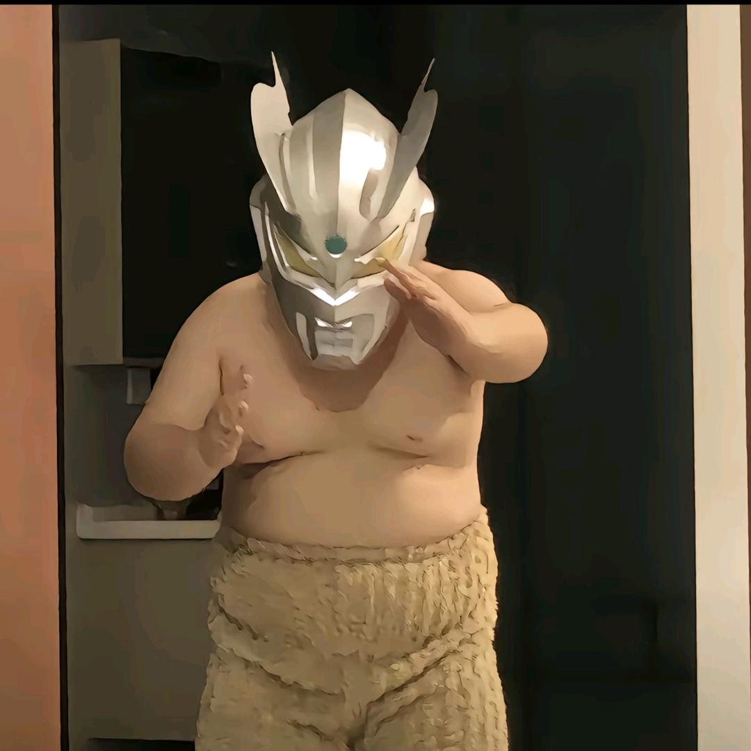 aka   爆汁鱼丸🍡