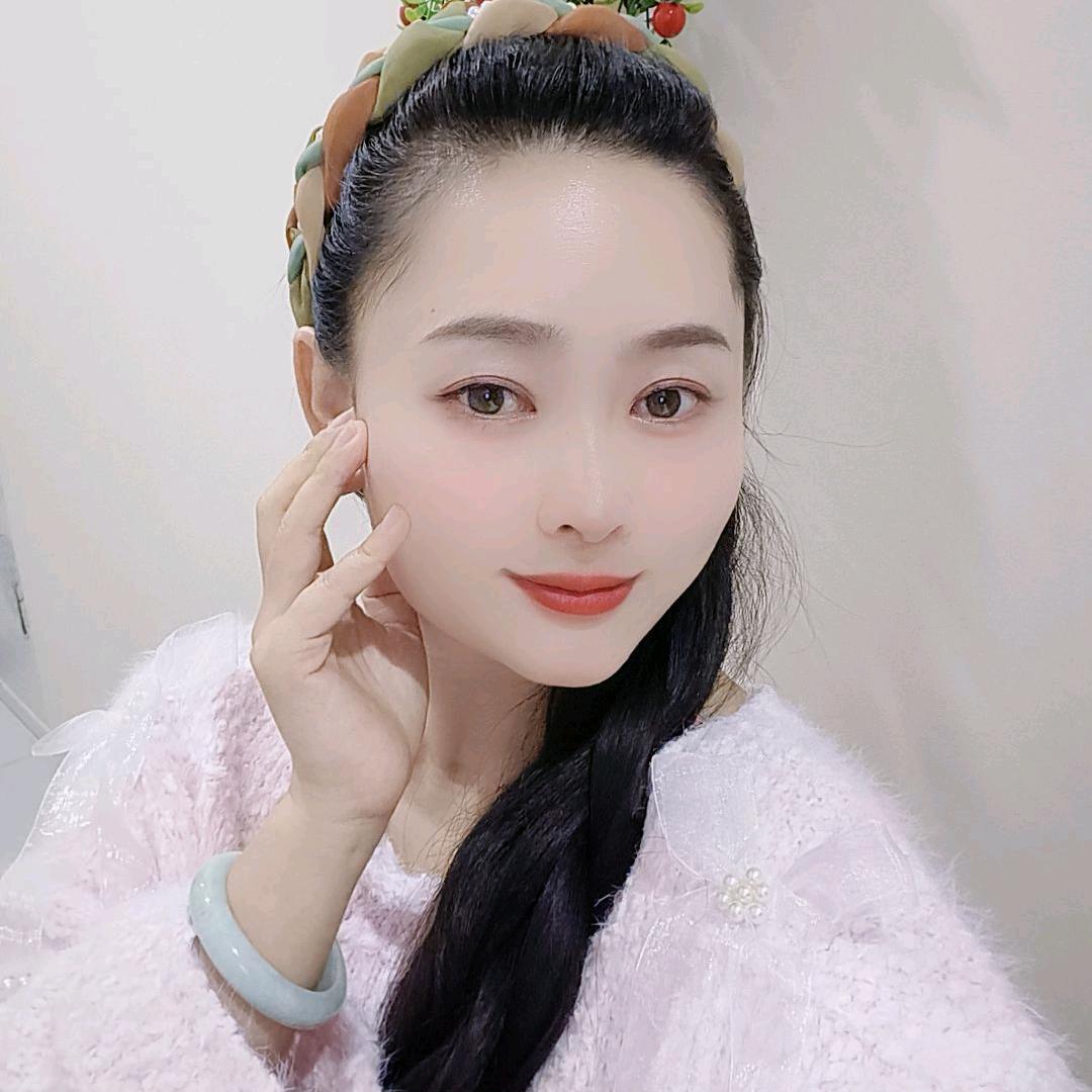 李玟静