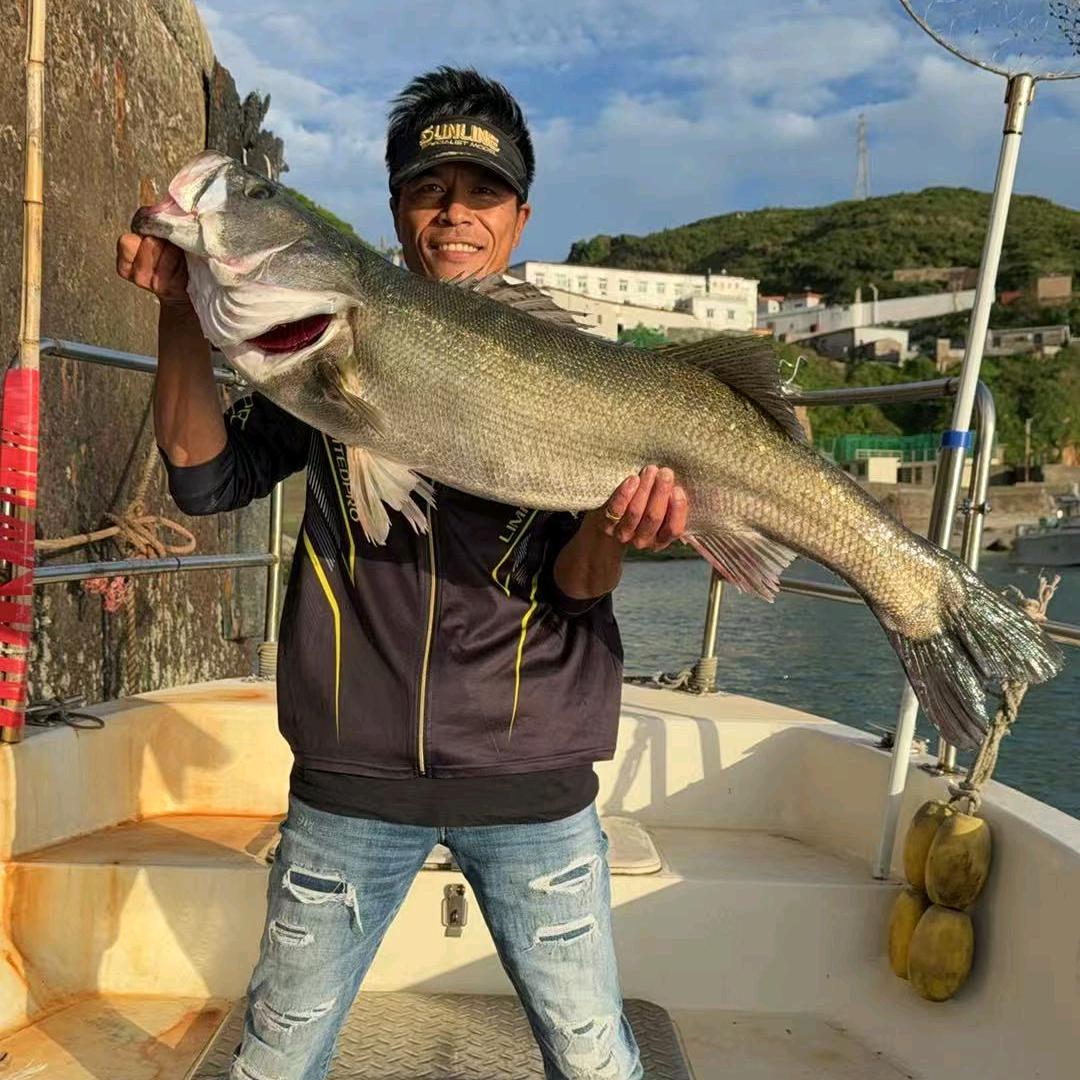 枸杞岛民宿钓鱼人_阿磊《暖墅海景民宿》