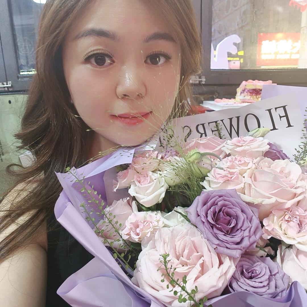 🍀烟雨迷离#英子