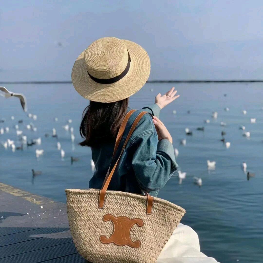 倾城雨落