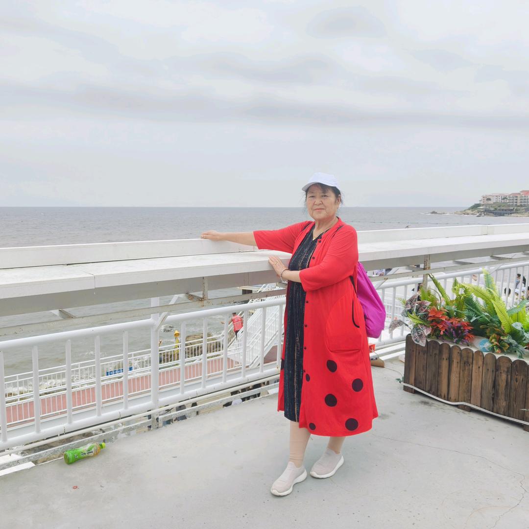G太阳🌞高兴
