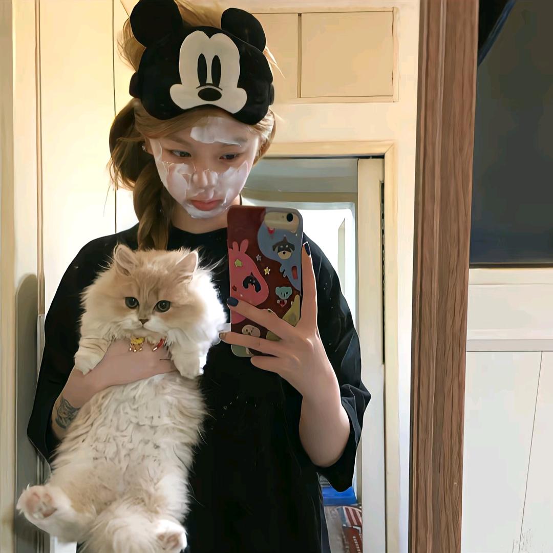 桉熙晴助理.筱奈