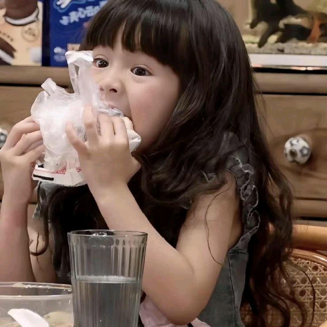 ♡🍈晚梨不吃梨