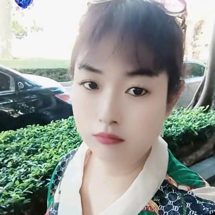 明芳芳