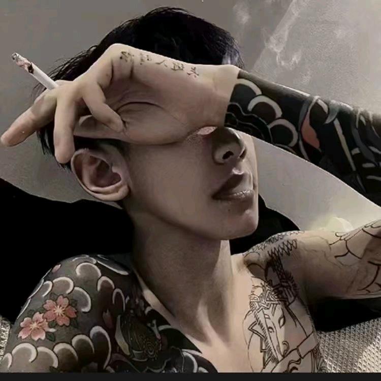 · ☕ ·