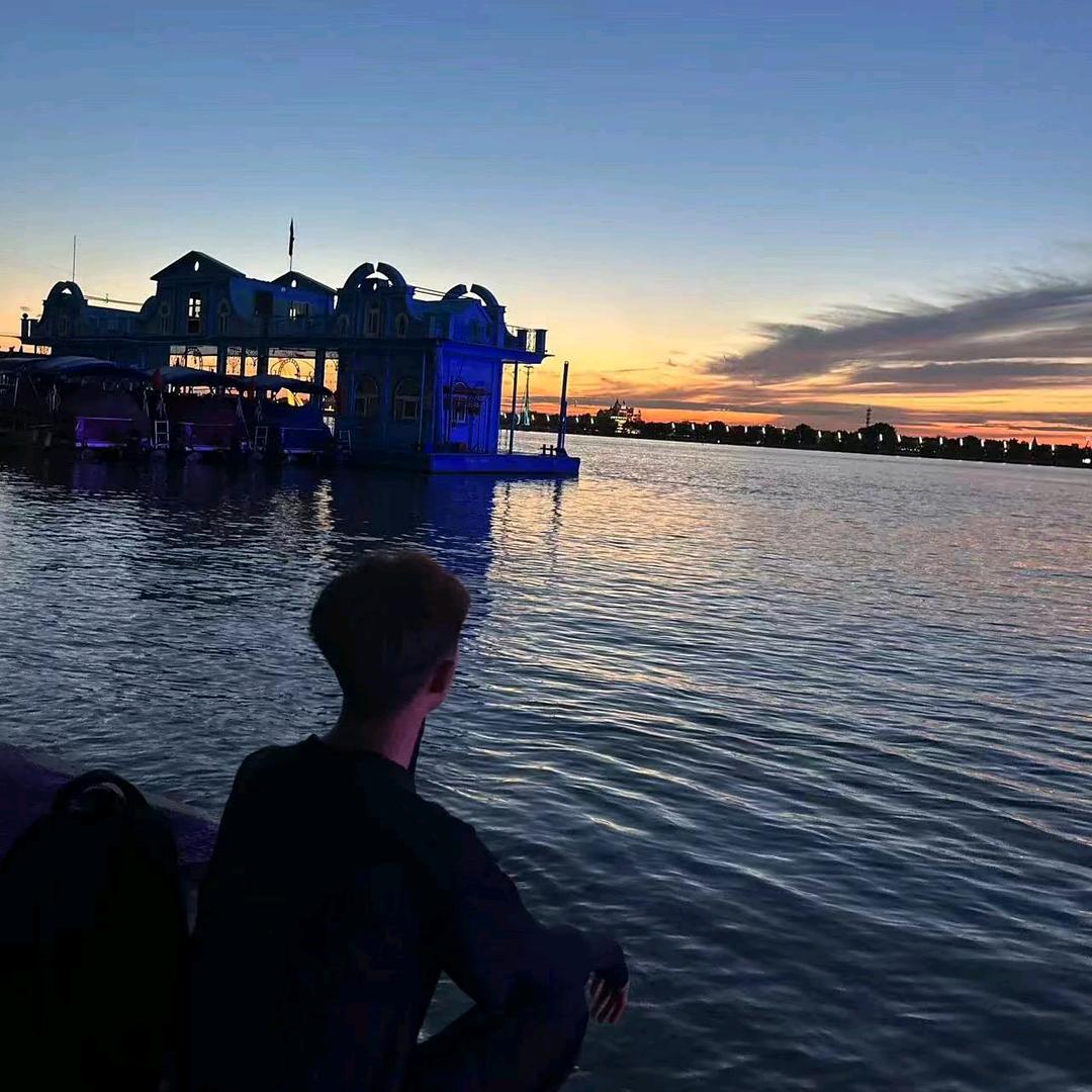 ℳ̶̶̶̶♡̶҉冷殺ℳᥫᩣ