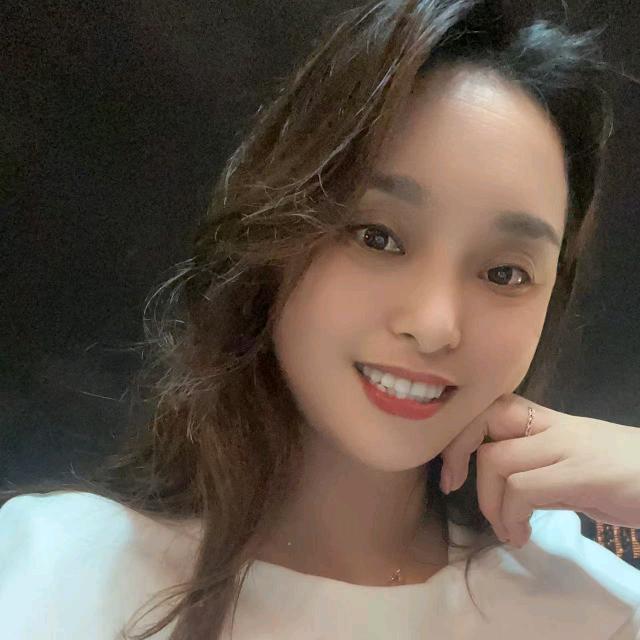 卖空调的香香丫头