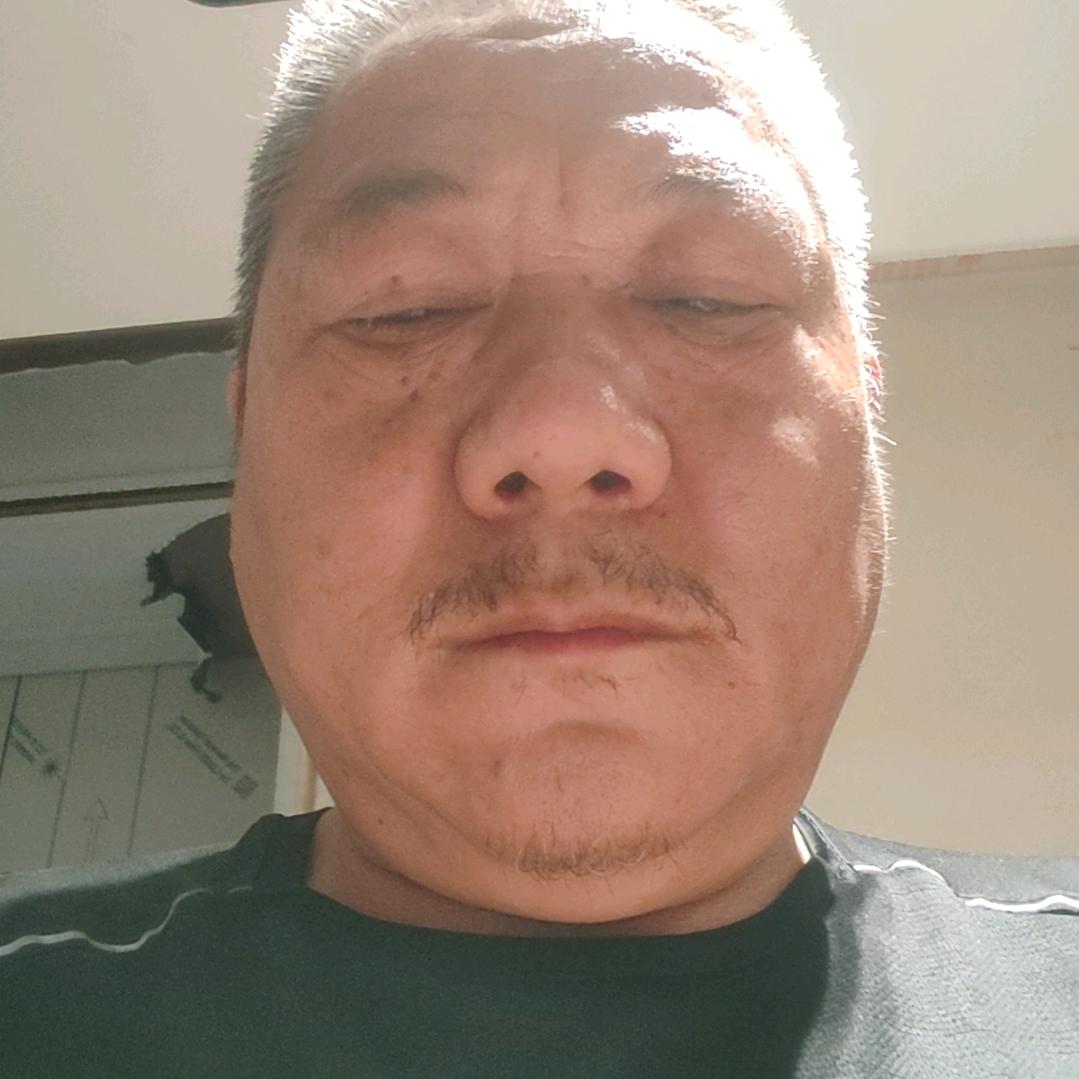 黄成彬