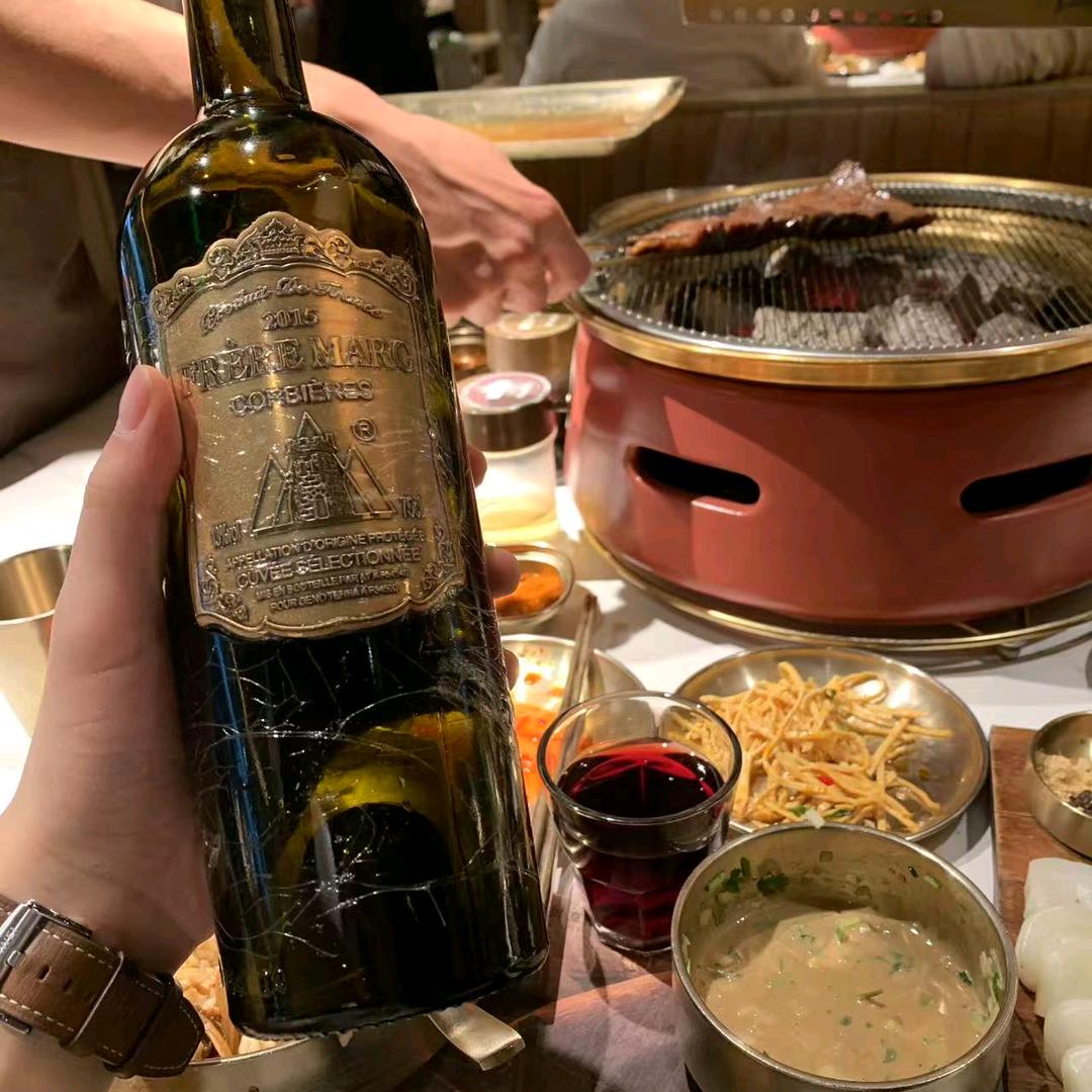 悲伤不能共享　　　　　 🪳