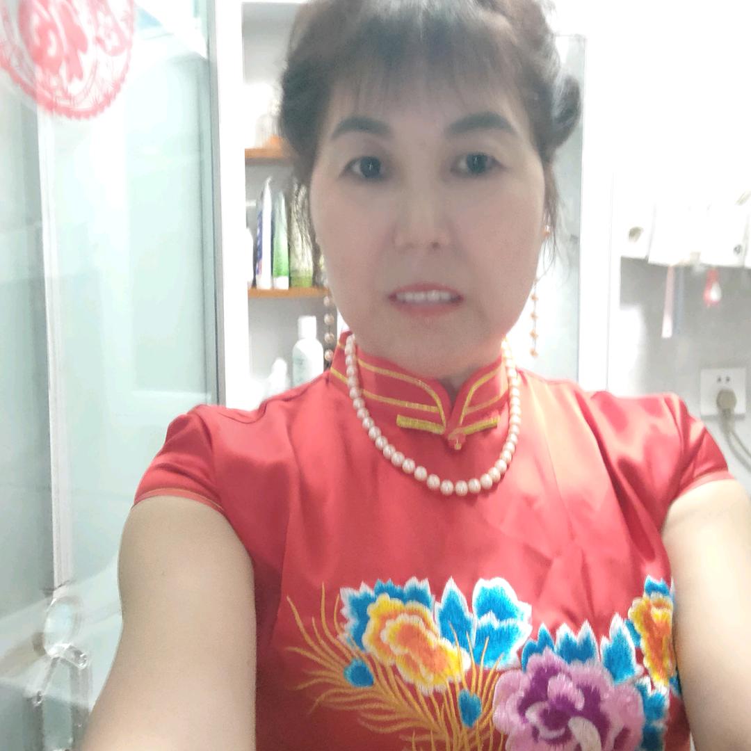 何丹妮