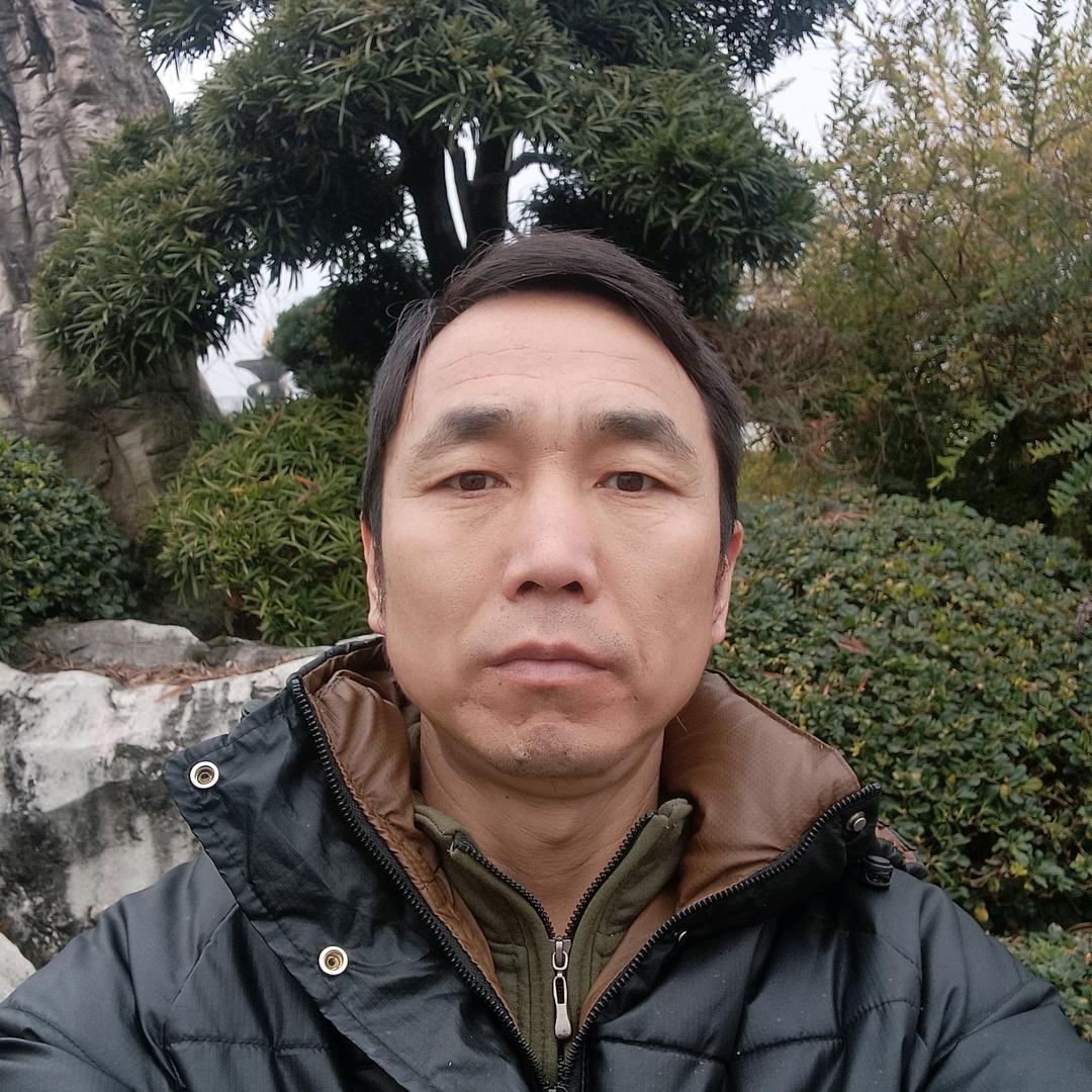 人生何处不相逢