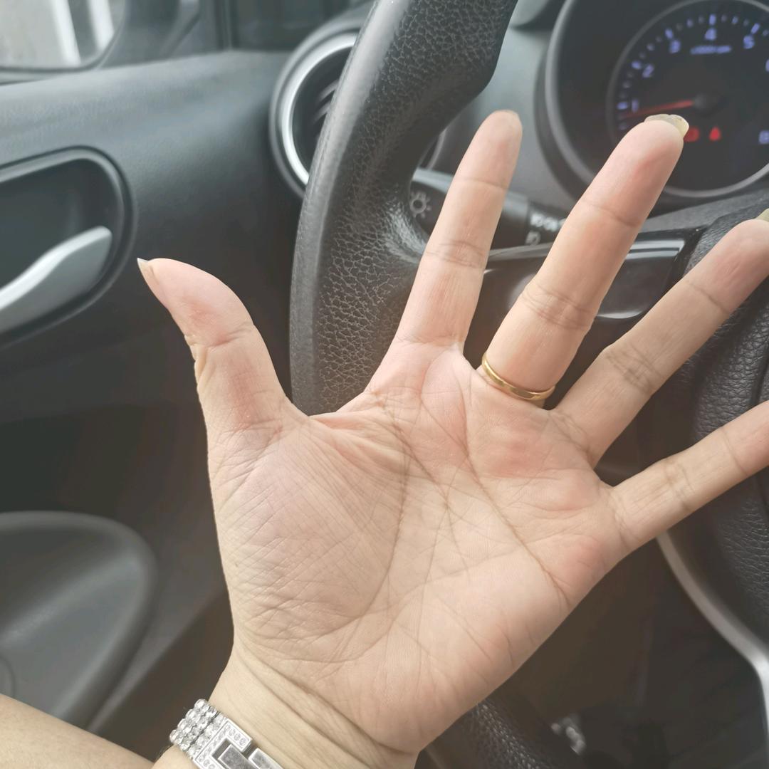 陈小姐～～