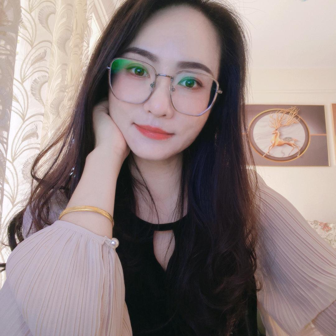 小银花朵儿🌺