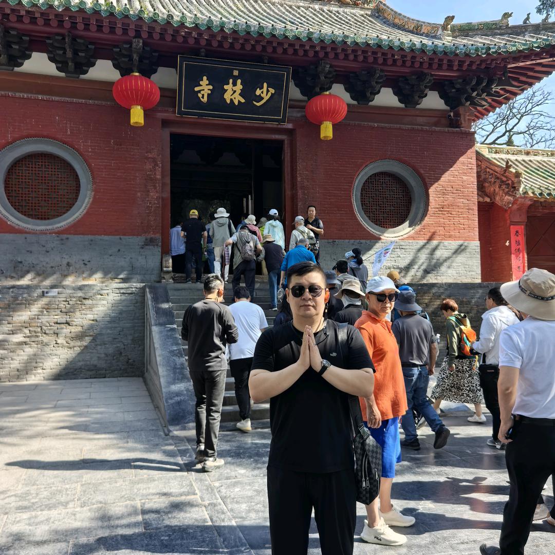 申旭桥架厂庞永杰