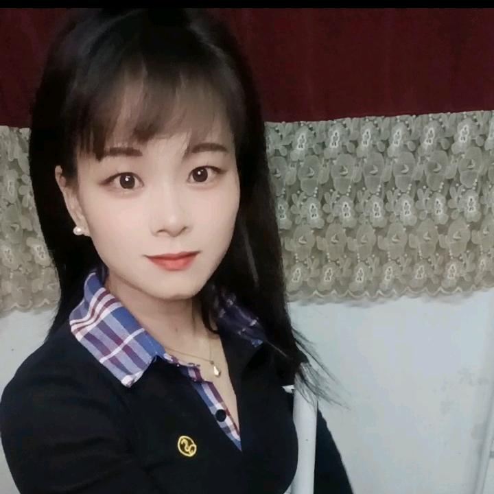 莹莹