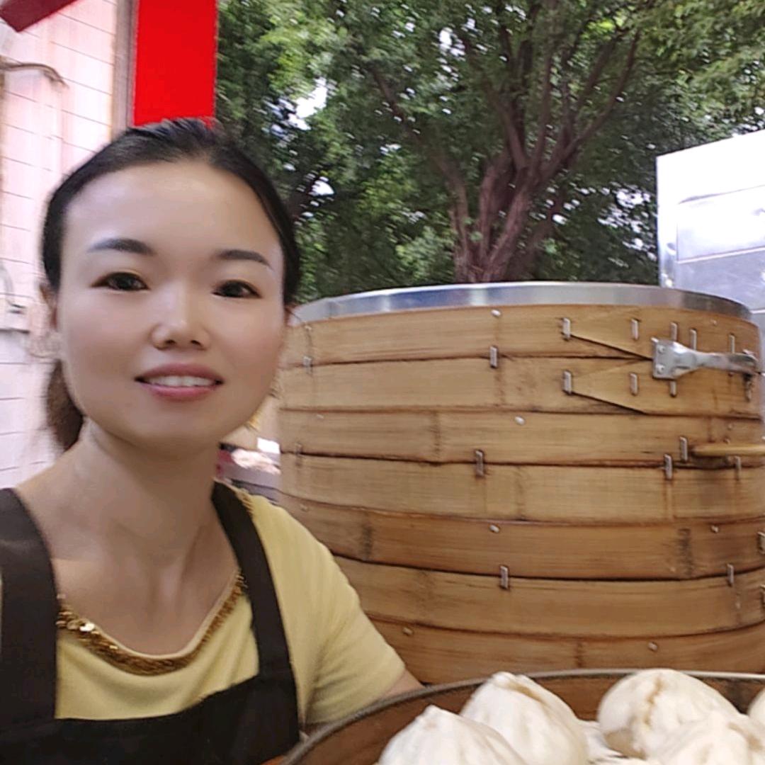 包子小姐姐