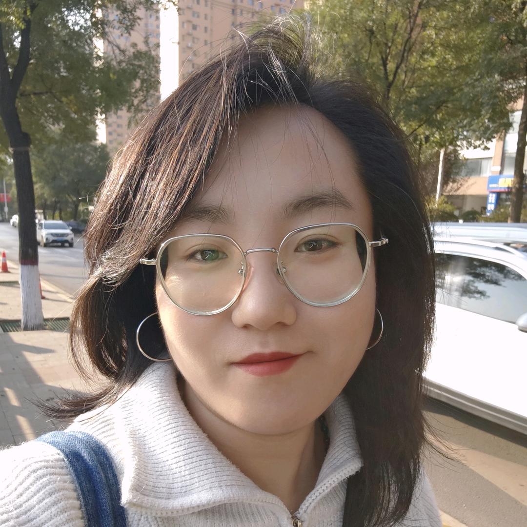 嘉原里房产顾问小余