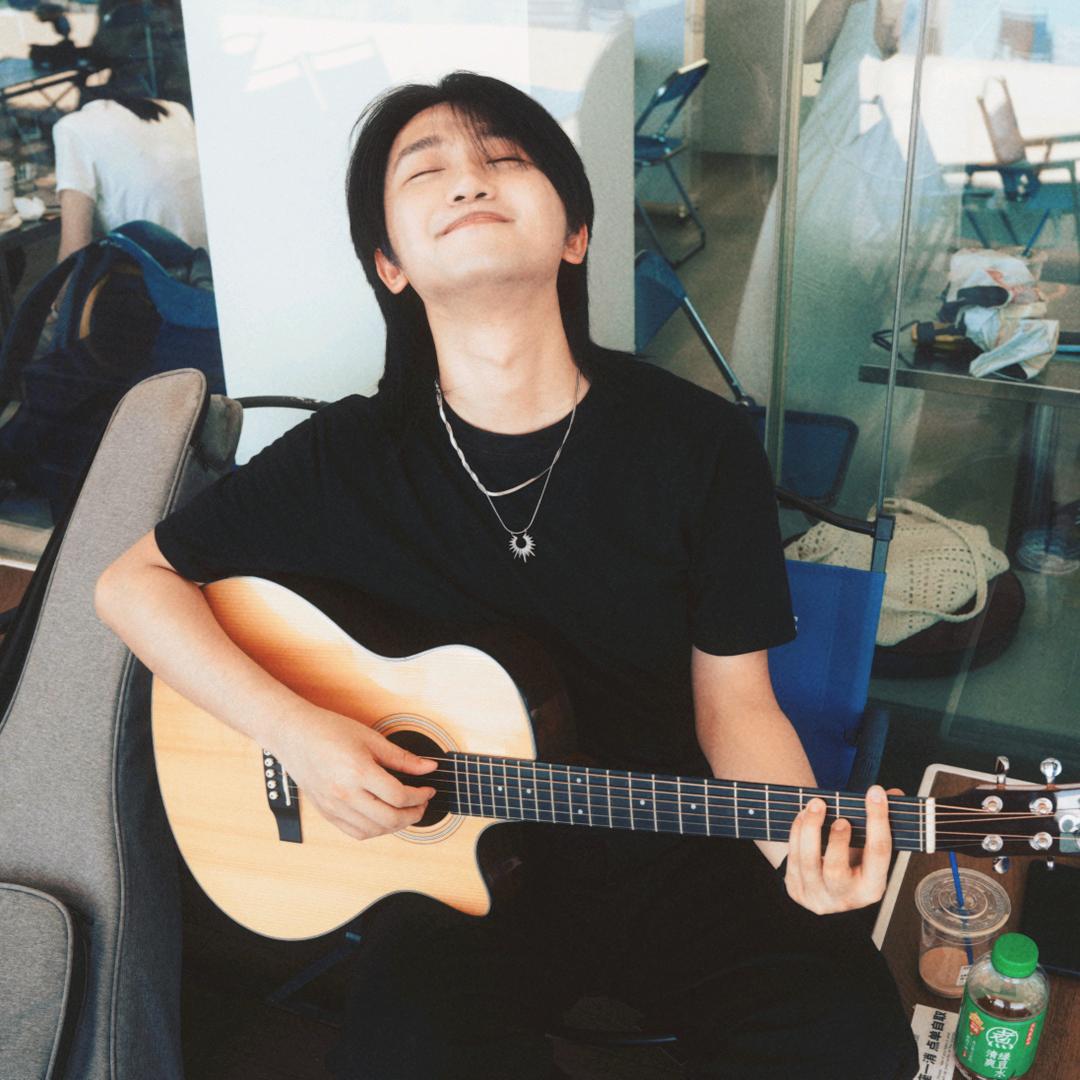 杨泳青
