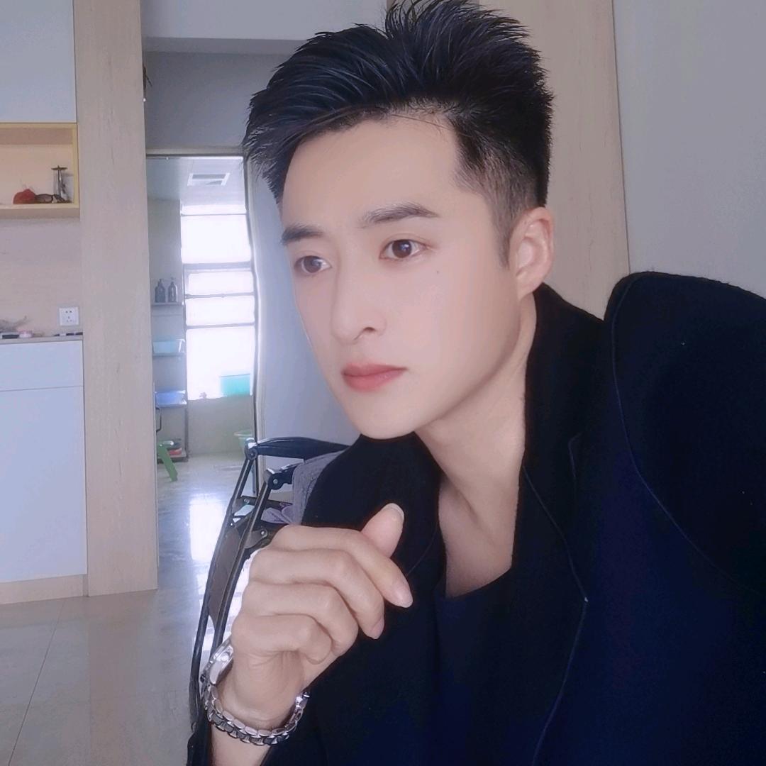 ஐ 杜一无二 ღꦽ