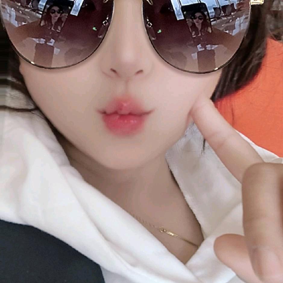 聊天唱歌🎤香香喜欢唱老歌喜欢跳舞