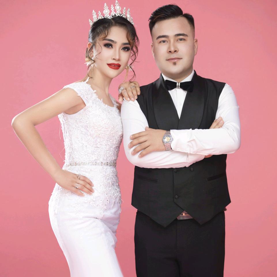 艾菲妈咪👩‍❤️‍👨（想张5000粉