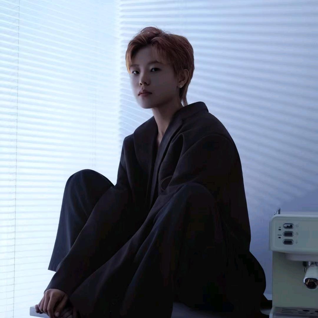 苹果是只雪纳瑞